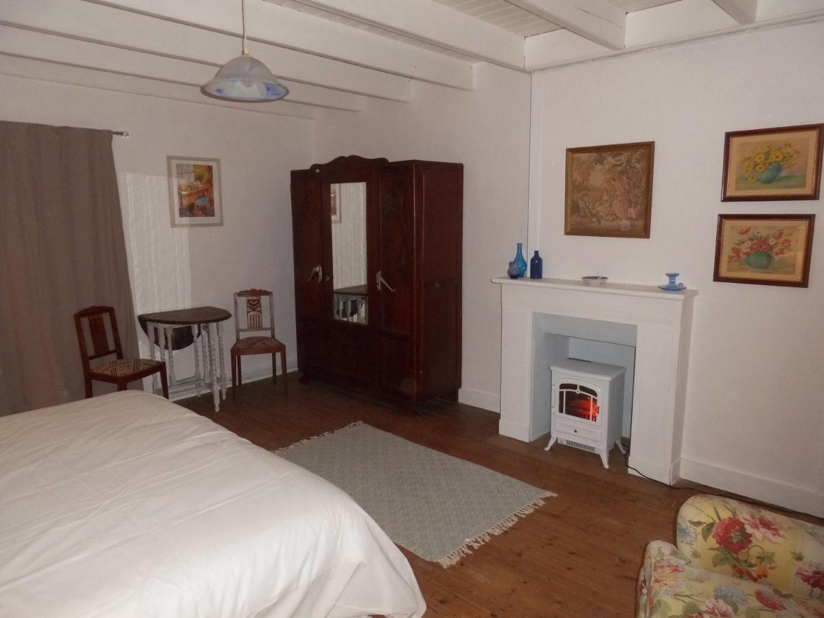 La Bicyclette Bleue Bed and Breakfast Montpinchon Buitenkant foto